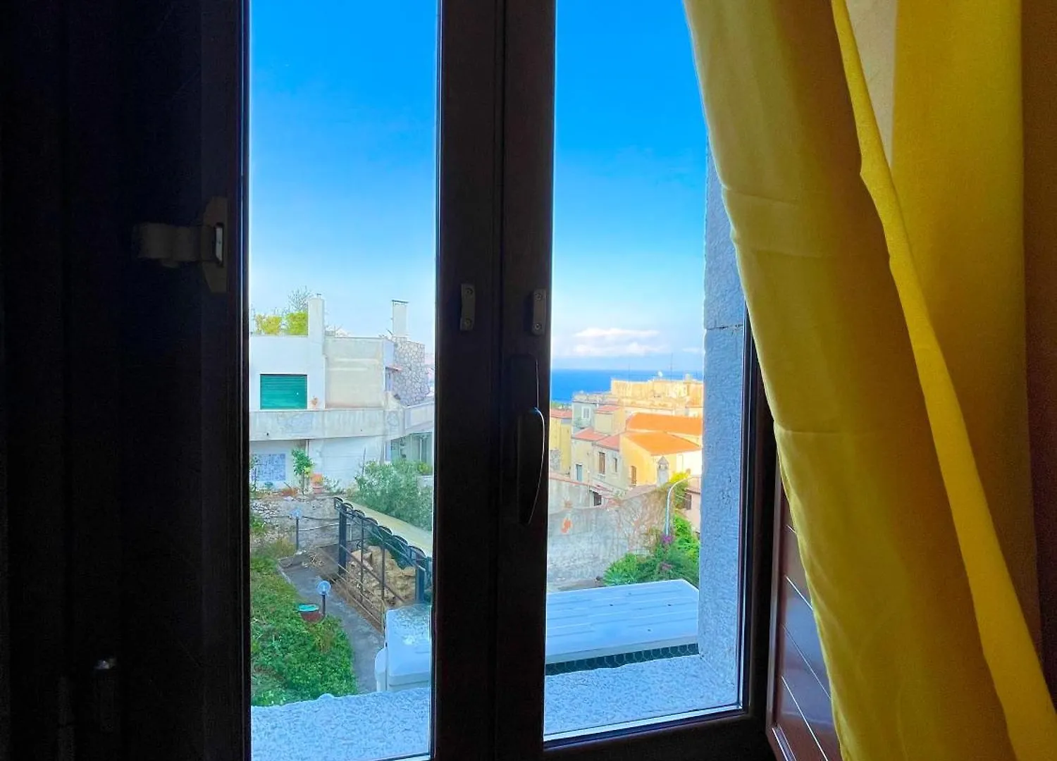 Panoramic Taormina Center Apartment 0*,  Italy